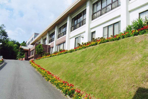 医療法人慈心会 村上病院　外観